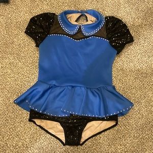 Adorable collared blue costume. Weissman size XLC